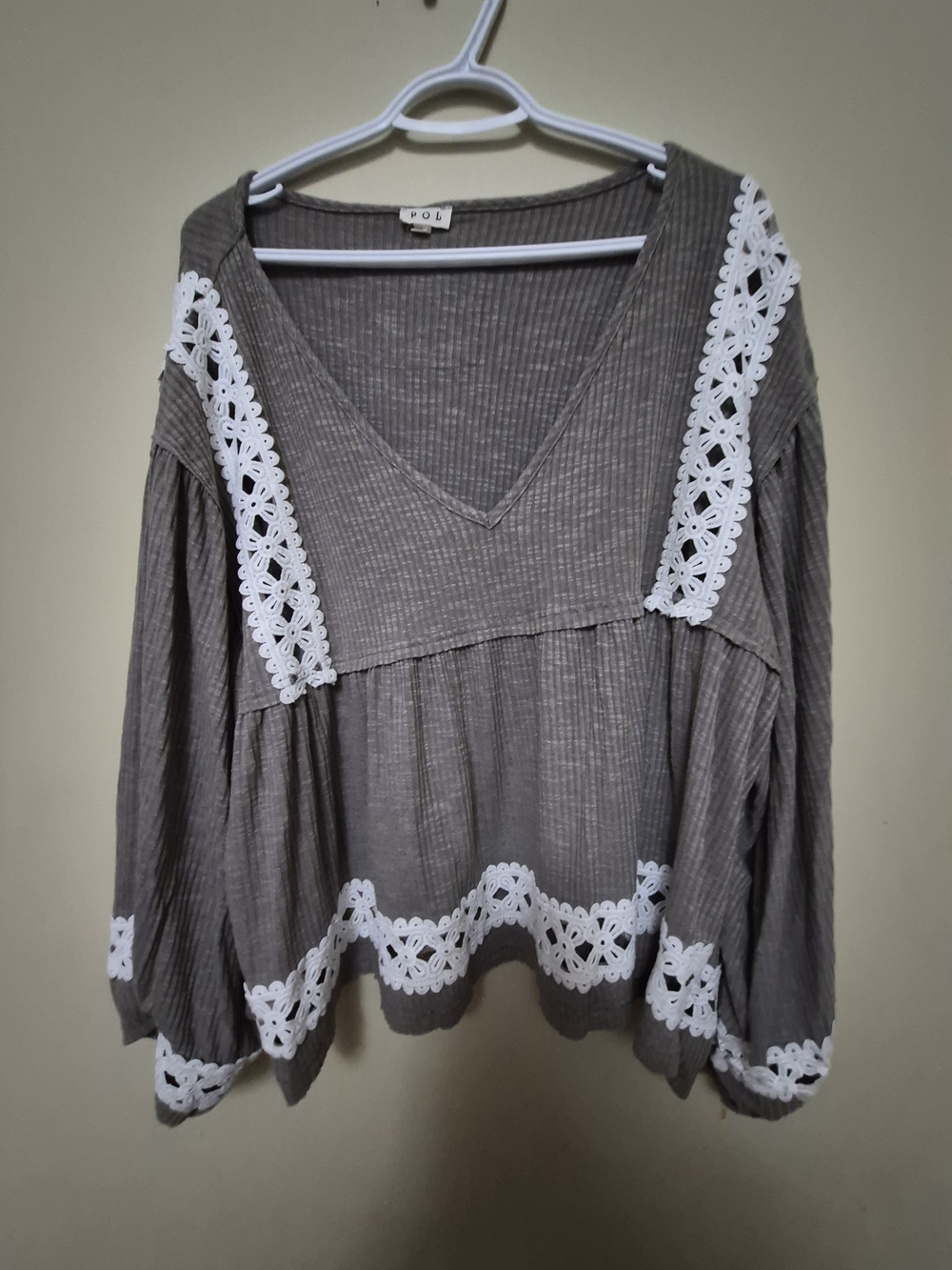 POL Taupe Ribbed V-Neck Tunic with White Crochet Trim
